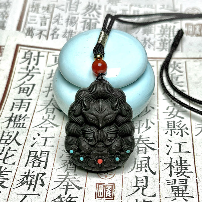 (Ambergris) Chinese herbal medicine handmade ancient formulate combined incence plaque necklace agate nine-tailed fox pendant amulet tablet