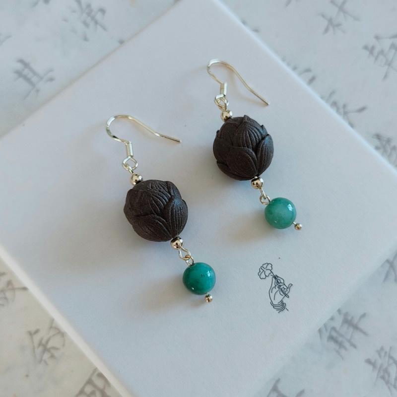 Handmade Chinese herbal medicine incense bead earrings