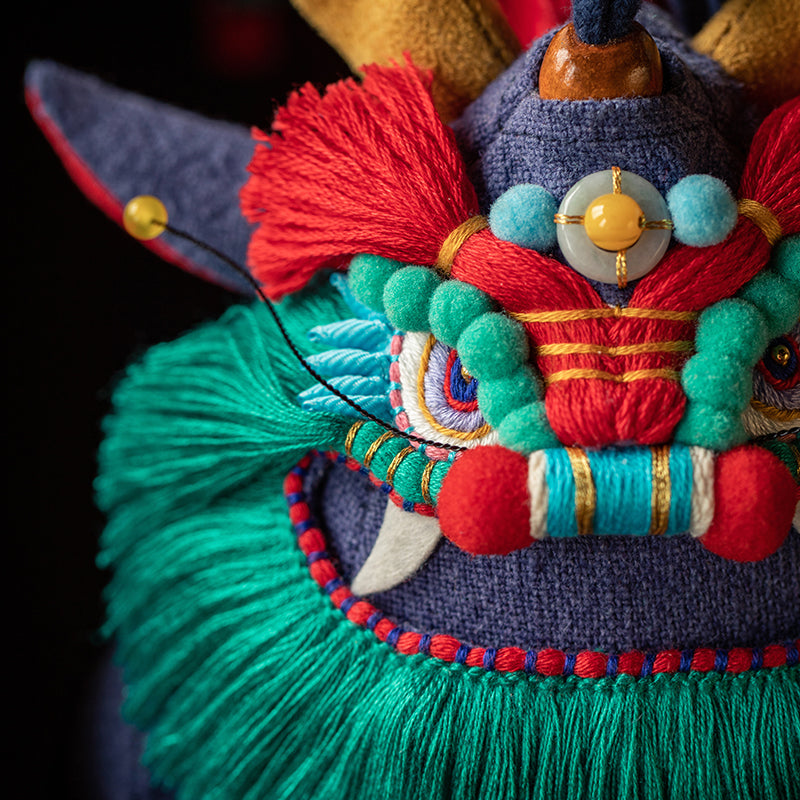 Oriental Green Dragon Hand Embroidered Incense Pouch Hanging toy Gift Set