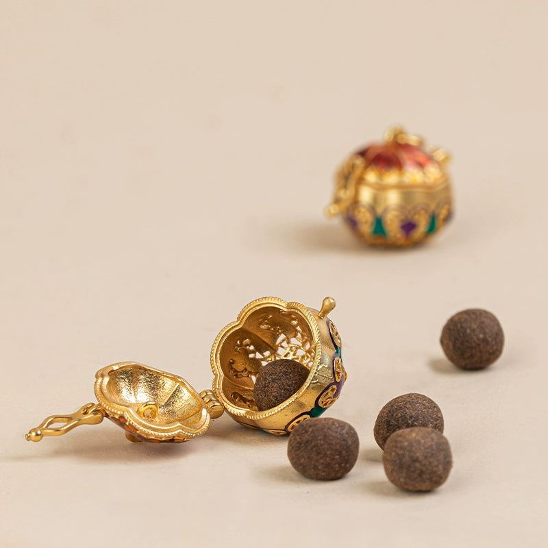 Pumpkin hollow sachet ball with incense pill mobile phone chain pendant