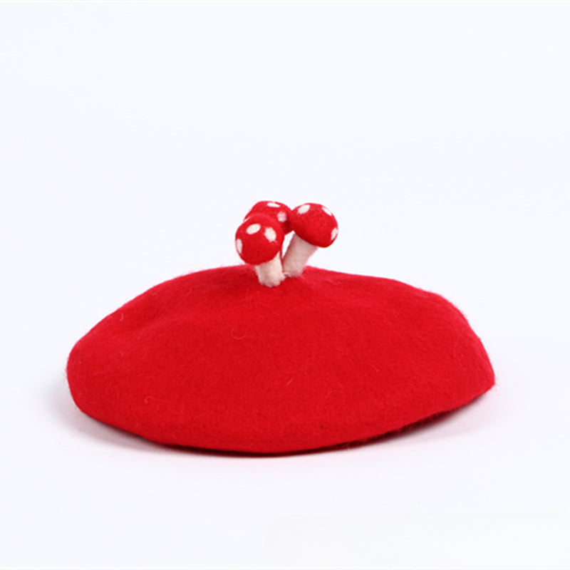 Parent-child model, handmade wool felt beret with small mushrooms on the top of the head